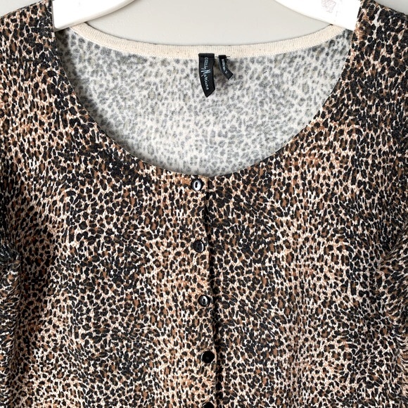 Guess by Marciano size M leopard cardigan - Picture 2 of 9